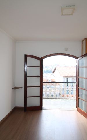 Casa à venda com 170m², 3 quartos e 3 vagasSuíte 3