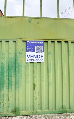 Casa à venda com 350m², 2 quartos e 2 vagas Casa à venda com 350m², 2 quartos e 2 vagasPlaca