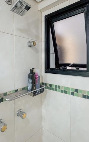 Apartamento à venda com 87m², 3 quartos e 2 vagas Apartamento à venda com 87m², 3 quartos e 2 vagasBanheiro Corredor