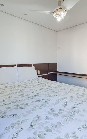 Apartamento à venda com 87m², 3 quartos e 2 vagas Apartamento à venda com 87m², 3 quartos e 2 vagasSuíte