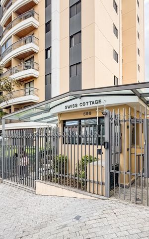 Apartamento à venda com 87m², 3 quartos e 2 vagas Apartamento à venda com 87m², 3 quartos e 2 vagasFachada
