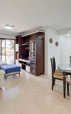 Apartamento à venda com 87m², 3 quartos e 2 vagas Apartamento à venda com 87m², 3 quartos e 2 vagasSala