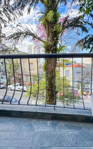 Apartamento à venda com 87m², 3 quartos e 2 vagas Apartamento à venda com 87m², 3 quartos e 2 vagasVaranda da Sala