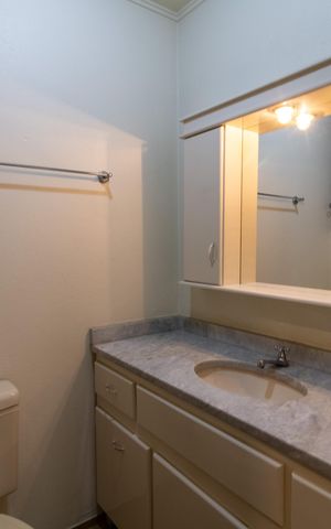 Apartamento para alugar com 70m², 3 quartos e 1 vaga Apartamento para alugar com 70m², 3 quartos e 1 vagaBanheiro