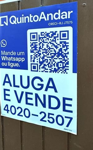 Casa à venda com 600m², 6 quartos e 2 vagas Casa à venda com 600m², 6 quartos e 2 vagasPlaquinha