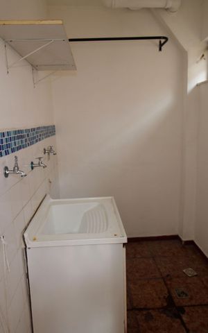 Casa à venda com 350m², 5 quartos e 2 vagasÁrea de Serviço