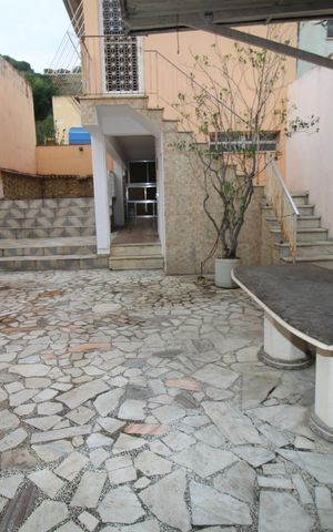 Casa à venda com 350m², 5 quartos e 2 vagasÁrea gourmet - Churrasqueira