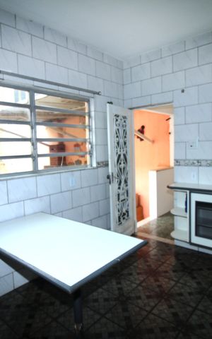 Casa à venda com 350m², 5 quartos e 2 vagasCozinha