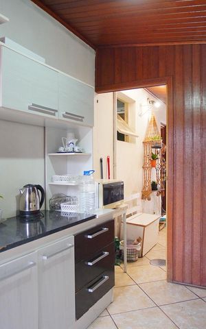 Casa à venda com 300m², 3 quartos e 3 vagasCozinha