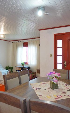 Casa à venda com 300m², 3 quartos e 3 vagasSala