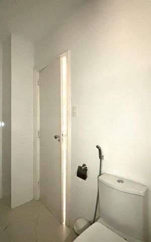 Apartamento à venda com 164m², 3 quartos e sem vaga Apartamento à venda com 164m², 3 quartos e sem vagaBanheiro social
