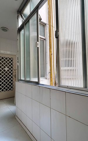 Apartamento à venda com 164m², 3 quartos e sem vaga Apartamento à venda com 164m², 3 quartos e sem vagaÁrea de serviço