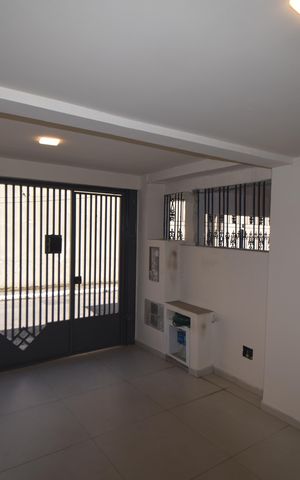 Casa à venda com 130m², 2 quartos e 1 vagaGaragem