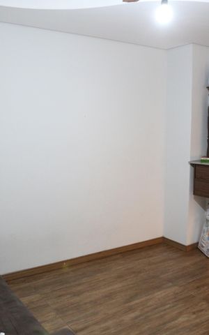 Casa à venda com 100m², 4 quartos e sem vagaSala