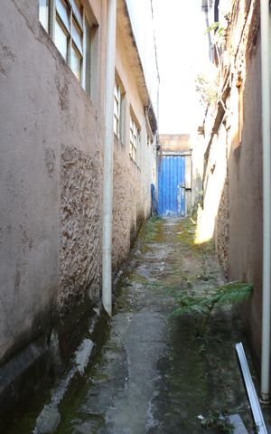 Casa à venda com 100m², 4 quartos e sem vagaÁrea comum