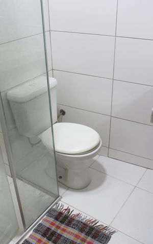 Casa à venda com 100m², 4 quartos e sem vagaBanheiro da Suíte