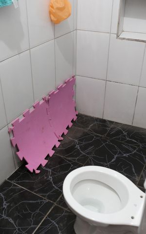 Casa à venda com 100m², 4 quartos e sem vagaBanheiro 2