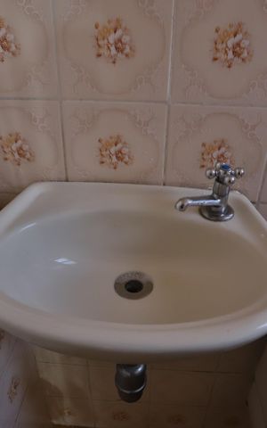 Apartamento à venda com 112m², 3 quartos e 2 vagas Apartamento à venda com 112m², 3 quartos e 2 vagasBanheiro de serviço