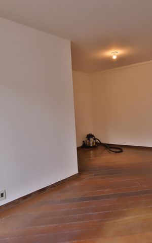 Apartamento à venda com 112m², 3 quartos e 2 vagas Apartamento à venda com 112m², 3 quartos e 2 vagasSala