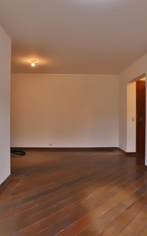 Apartamento à venda com 112m², 3 quartos e 2 vagas Apartamento à venda com 112m², 3 quartos e 2 vagasSala