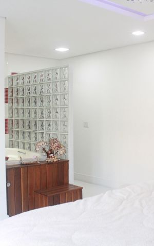 Casa à venda com 249m², 4 quartos e 4 vagasQuarto Suíte
