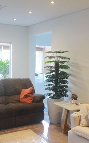 Casa à venda com 249m², 4 quartos e 4 vagasSala