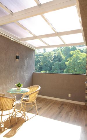 Casa de condomínio à venda com 142m², 4 quartos e 2 vagasÁrea Externa
