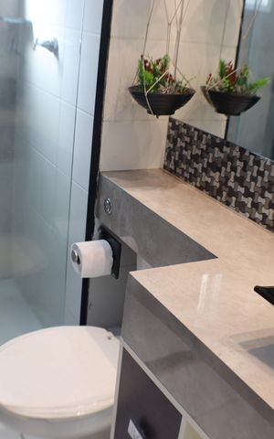 Apartamento à venda com 51m², 2 quartos e 1 vaga Apartamento à venda com 51m², 2 quartos e 1 vagaBanheiro Social