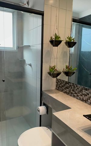 Apartamento à venda com 51m², 2 quartos e 1 vaga Apartamento à venda com 51m², 2 quartos e 1 vagaBanheiro Social
