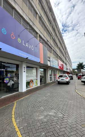 Apartamento à venda com 51m², 2 quartos e 1 vaga Apartamento à venda com 51m², 2 quartos e 1 vagaLojas no Complexo do condominio
