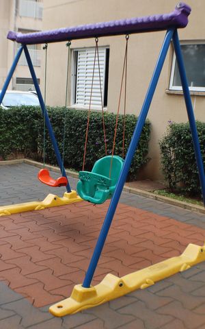Apartamento à venda com 51m², 2 quartos e 1 vaga Apartamento à venda com 51m², 2 quartos e 1 vagaÁrea comum - Playground