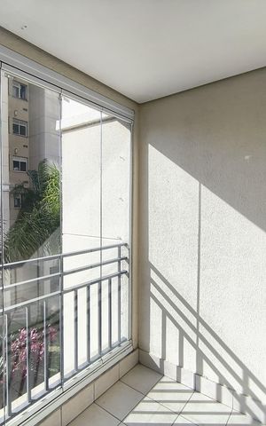 Apartamento à venda com 65m², 2 quartos e 1 vaga Apartamento à venda com 65m², 2 quartos e 1 vagaVaranda