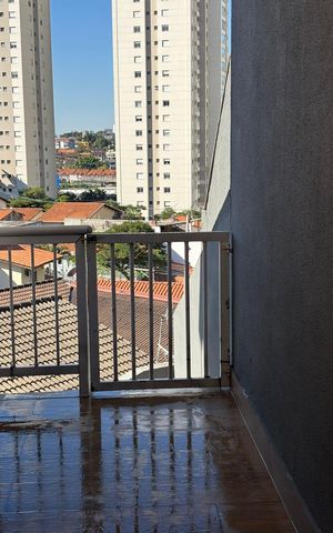 Casa à venda com 240m², 3 quartos e 3 vagas Casa à venda com 240m², 3 quartos e 3 vagasÁrea Externa