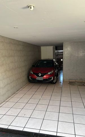 Casa à venda com 240m², 3 quartos e 3 vagas Casa à venda com 240m², 3 quartos e 3 vagasGaragem