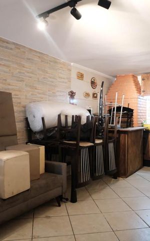 Casa à venda com 180m², 3 quartos e 5 vagasGaragem