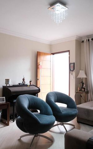 Casa à venda com 180m², 3 quartos e 5 vagasSala