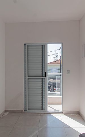 Casa à venda com 80m², 2 quartos e 2 vagas Casa à venda com 80m², 2 quartos e 2 vagasSuite 2