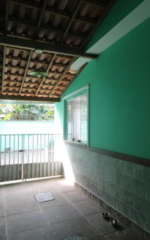 Casa de condomínio à venda com 140m², 4 quartos e sem vagaGaragem