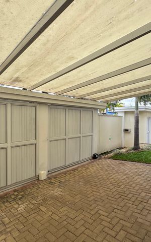Casa à venda com 612m², 5 quartos e 4 vagasGaragem