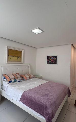 Casa à venda com 612m², 5 quartos e 4 vagasSuíte 1