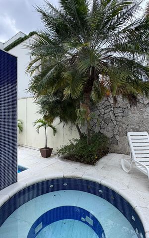Casa à venda com 612m², 5 quartos e 4 vagasÁrea externa