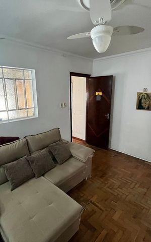 Casa à venda com 258m², 3 quartos e 2 vagasSala
