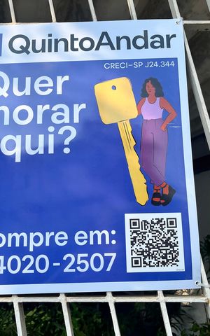 Casa à venda com 258m², 3 quartos e 2 vagasPlaca