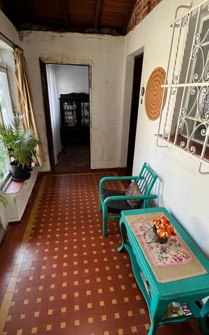 Casa à venda com 258m², 3 quartos e 2 vagasEntrada