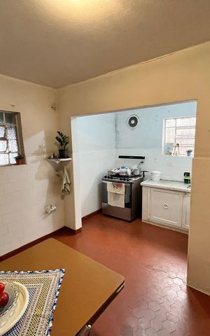 Casa à venda com 258m², 3 quartos e 2 vagasCozinha