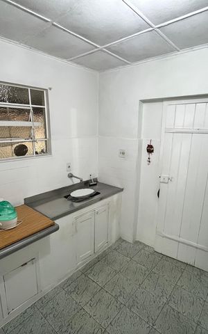 Casa à venda com 258m², 3 quartos e 2 vagasCozinha 2
