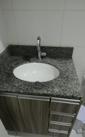 Apartamento à venda com 68m², 2 quartos e 1 vagaBanheiro Social