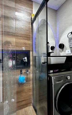 Apartamento à venda com 36m², 1 quarto e sem vaga Apartamento à venda com 36m², 1 quarto e sem vagaBanheiro