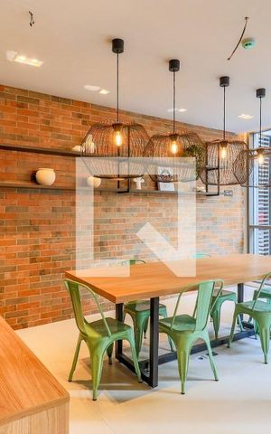 Studio à venda com 30m², 1 quarto e sem vaga Studio à venda com 30m², 1 quarto e sem vagaÁrea comum - sala de Reunião