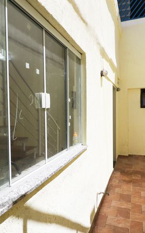 Casa para alugar com 60m², 1 quarto e sem vaga Casa para alugar com 60m², 1 quarto e sem vagaÁrea de Serviço
